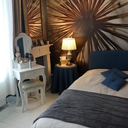 Chambre Bounty, B&B, Cuisine Privee, Lit Queen Size, Terrasse, Parking, Garage Olliergues Exteriör bild
