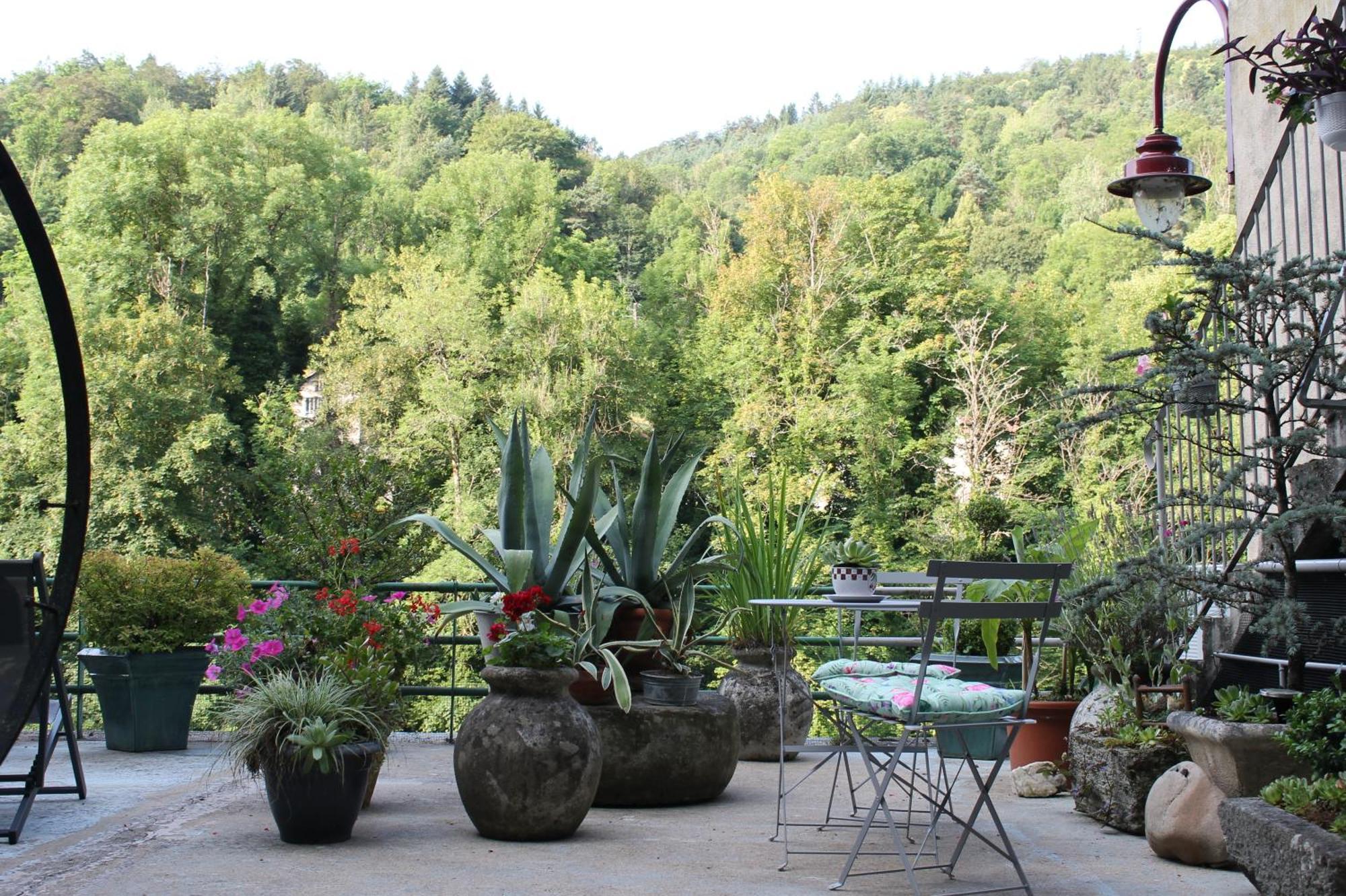 Chambre Bounty, B&B, Cuisine Privee, Lit Queen Size, Terrasse, Parking, Garage Olliergues Exteriör bild