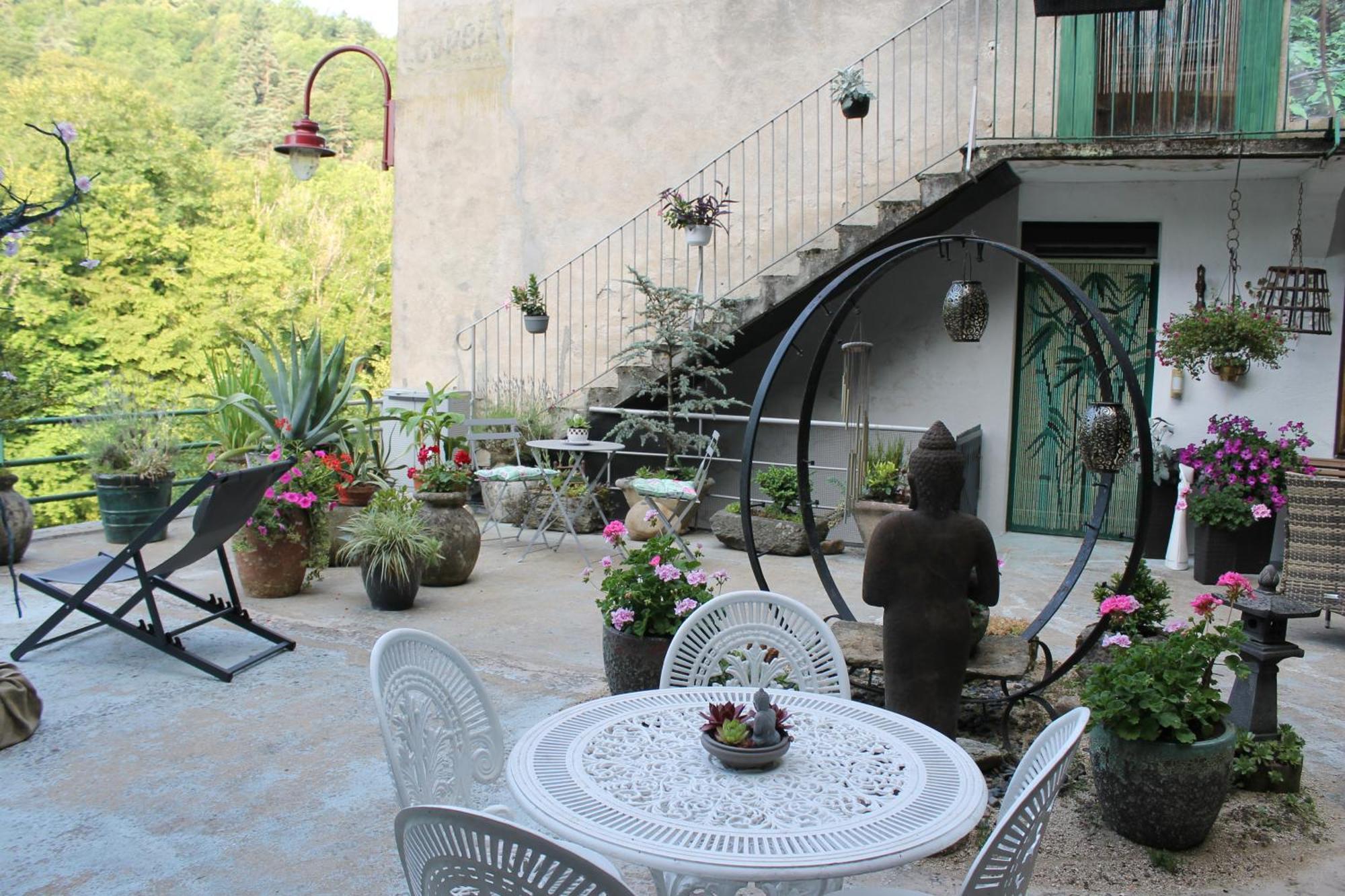 Chambre Bounty, B&B, Cuisine Privee, Lit Queen Size, Terrasse, Parking, Garage Olliergues Exteriör bild